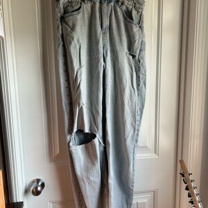 Distressed Light Blue Jeans